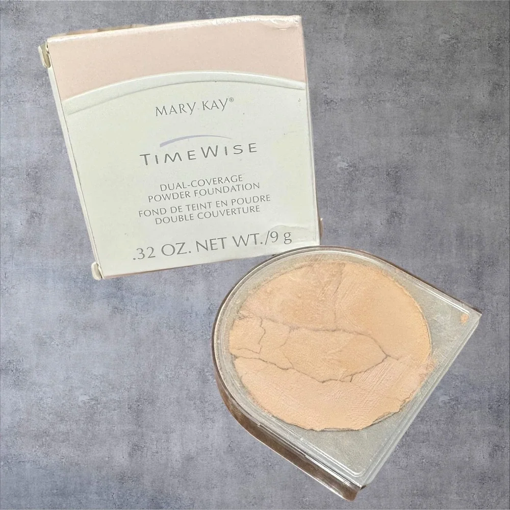 Mary Kay TimeWise Dual-Coverage Powder Foundation Beige 304 8927 0.32oz New Box